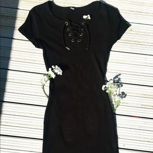 Black Bodycon Criss Criss Tie Dress